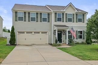 2023 Brokeshire Dr, White House, TN 37188