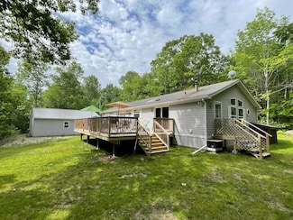 24 Lynch Hill Rd, Milbridge, ME 04658
