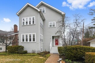 1413 Noyes St, Evanston, IL 60201