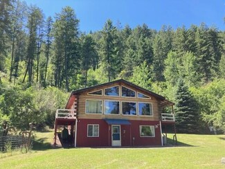 3023 Orient Cutoff Rd, Kettle Falls, WA 99141