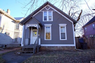 835 19th St, Rock Island, IL 61201