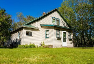 6 N Lincoln Dr, Cairo, NY 12413