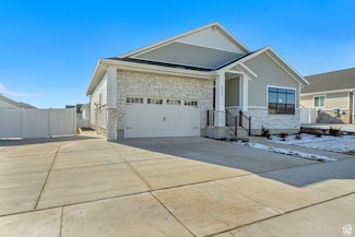10824 Haven Landing Dr, South Jordan, UT 84095