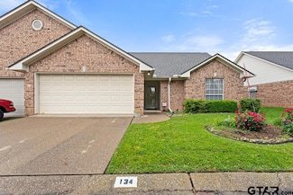 1202 Rice Rd, Tyler, TX 75703