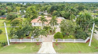 18390 SW 200th St, Miami, FL 33187