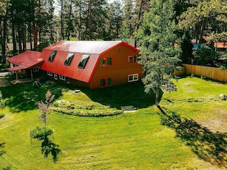 16 Choke Cherry Ln, Story, WY 82842