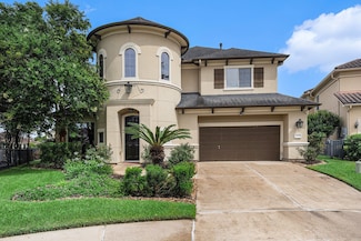 3038 S Island Dr, Seabrook, TX 77586