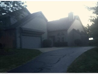 111 S Bayshore Dr Unit 4, Columbiana, OH 44408