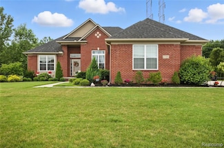 27245 Ritter Blvd, Flat Rock, MI 48134