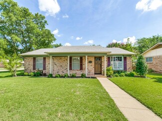 733 Snowden Dr, Richardson, TX 75080
