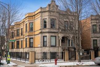 2600 N Sawyer Ave Unit 2, Chicago, IL 60647