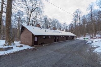 90 Mountain Club Rd, Fayette City, PA 15622