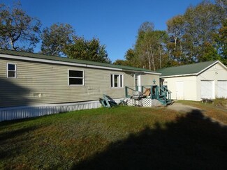9 Eaton Hill Rd, Rumford, ME 04276