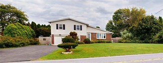 8044 Airport Rd, Bath, PA 18014
