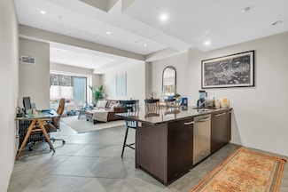 1166 Washington St Unit 201, Boston, MA 02118