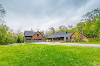 15 Springhill Rd, Dover, VT 05356
