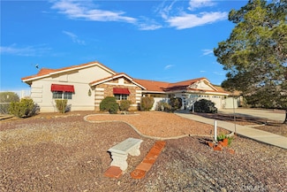 16620 Iwa Rd, Apple Valley, CA 92307