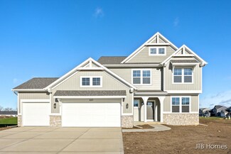6611 Woodhills Dr NE, Rockford, MI 49341