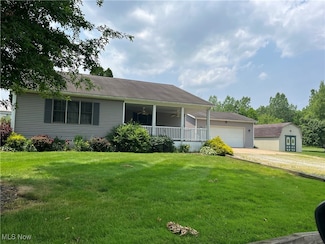 2065 Wadsworth Rd, Norton, OH 44203
