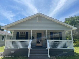 607 Howard Ave, Gulfport, MS 39507