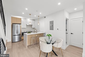 3923 14th St NW Unit 7, Washington, DC 20011