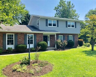 1431 Mashie Dr, Allentown, PA 18106