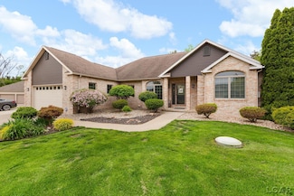 3079 Windmill Ct, Adrian, MI 49221