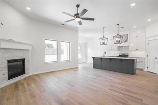 809 Westfall Dr, Choctaw, OK 73020