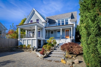 6R Breakwater Ave, Rockport, MA 01966