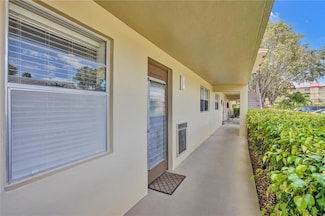 7490 NW 1st St Unit 102, Margate, FL 33063