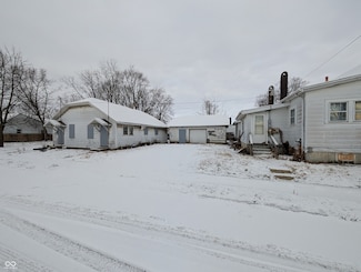 402 W 7th St, Muncie, IN 47302