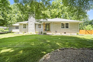 1471 E Bennett St, Springfield, MO 65804