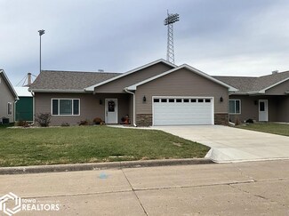 1731 Deer Run Dr Unit 33, Burlington, IA 52601
