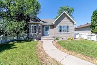 210 1st St NW, Dilworth, MN 56529