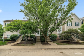 1096 Village Center Pkwy Unit 6, Aurora, IL 60506