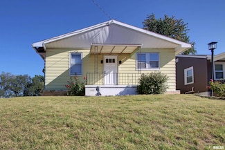 1617 Cherry St, Quincy, IL 62301