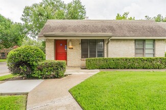 13839 Leinsper Green St, Dallas, TX 75240