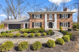 5065 Woodland Dr, Lewiston, NY 14092
