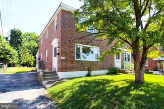 323 Holland St, Crum Lynne, PA 19022