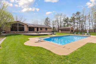 2200 Tamarack Dr, Long Lake, MN 55356