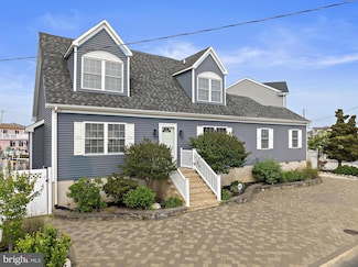 1048 Jennifer Ln, Manahawkin, NJ 08050
