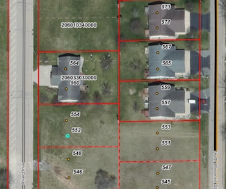 552 River Dr, Berlin, WI 54923