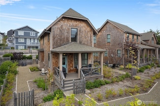 19 Cedar Run Loop, Pacific Beach, WA 98571