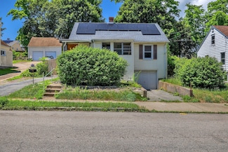 126 Ledyard St, New London, CT 06320