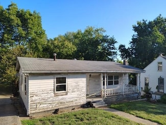 1313 W Randolph St, Vandalia, IL 62471