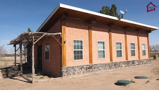 2540 County Road B10, La Mesa, NM 88044