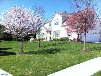 5 Bartons Mill Dr, Washington Crossing, PA 18977