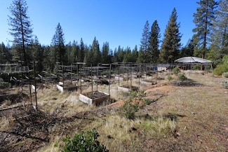 90 Whispering Pines Dr, Hayfork, CA 96041