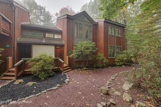 39 Falcon Run, Lake Harmony, PA 18624