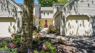 319 Dorset Ct Unit 319, Doylestown, PA 18901
